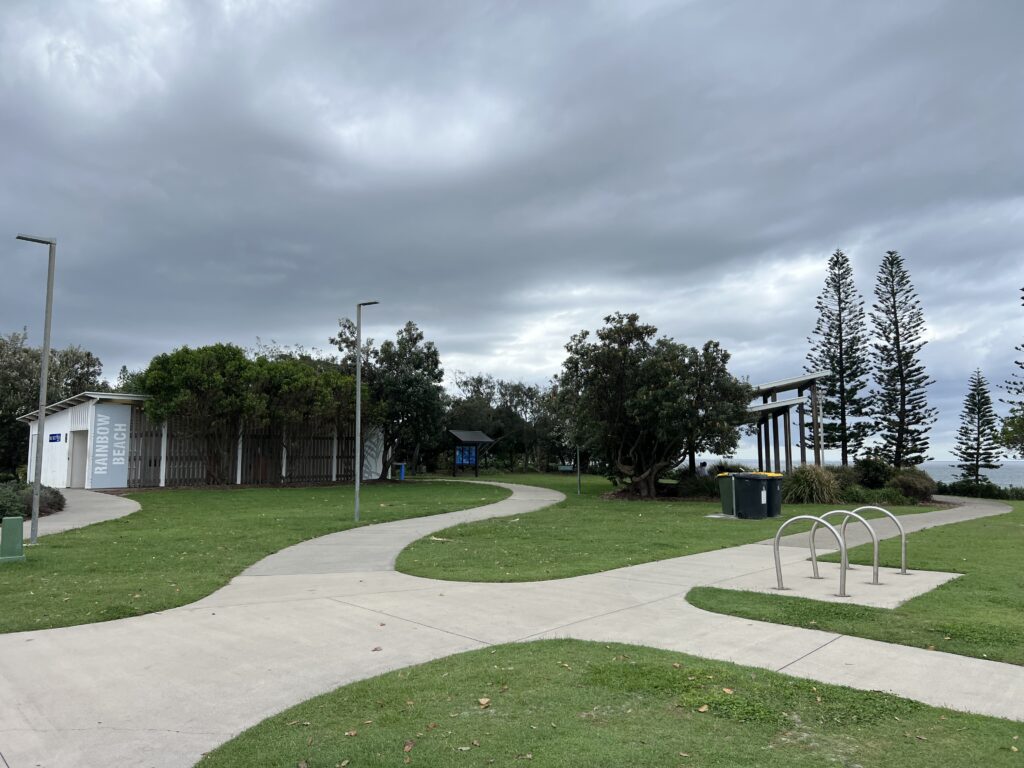 Ruff Ruff Reviews - Rainbow Beach Park