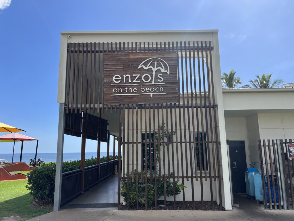 Ruff Ruff Reviews - Enzo's on the Beach, Hervey Bay - Cafe Sign