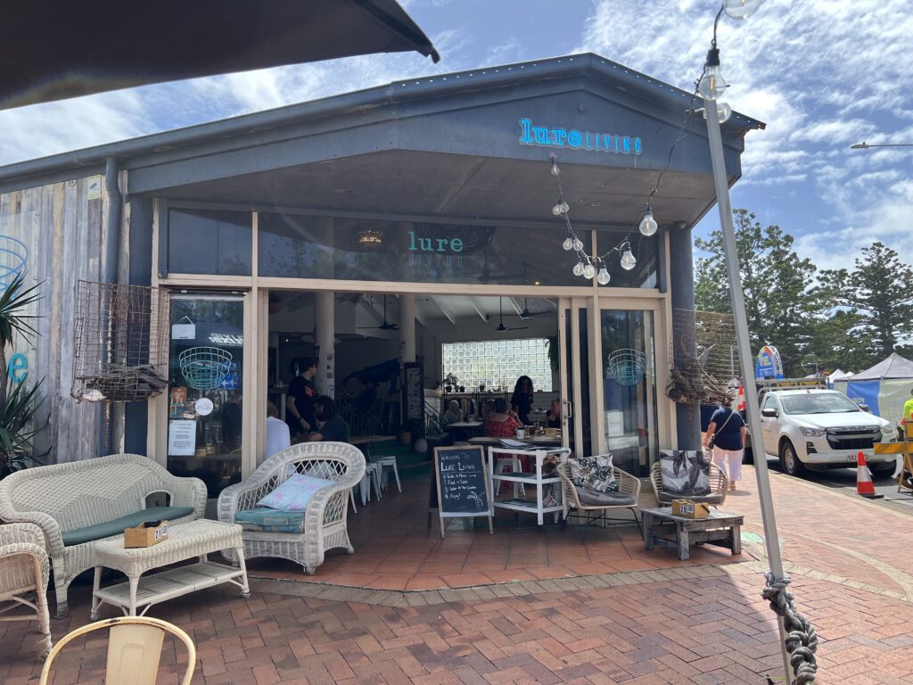 Ruff Ruff Reviews - Lure Living Cafe, Yeppoon - Dog-Friendly - Front of shop