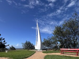 Ruff Ruff Reviews - Singing Ship, Emu Park - Dog-Friendly - Ralph with Singing Ship in background