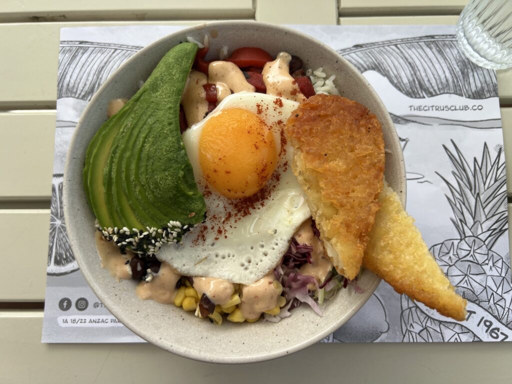Ruff Ruff Reviews - The Citrus Club, Yeppoon - Dog-Friendly Cafe - Breakfast bowl