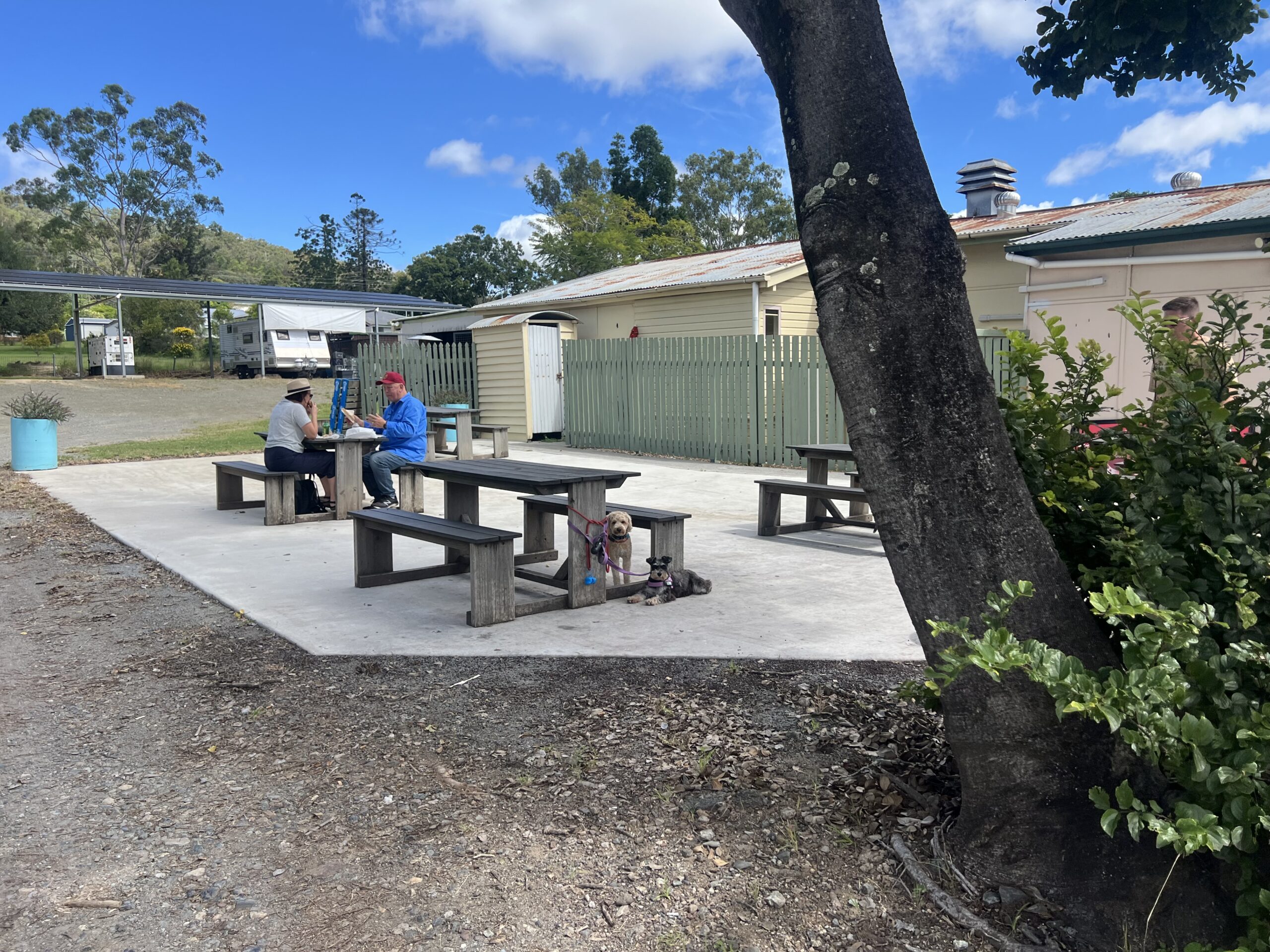 Ruff Ruff Reviews - Kilkivan General Store and Takeaway - seats out back