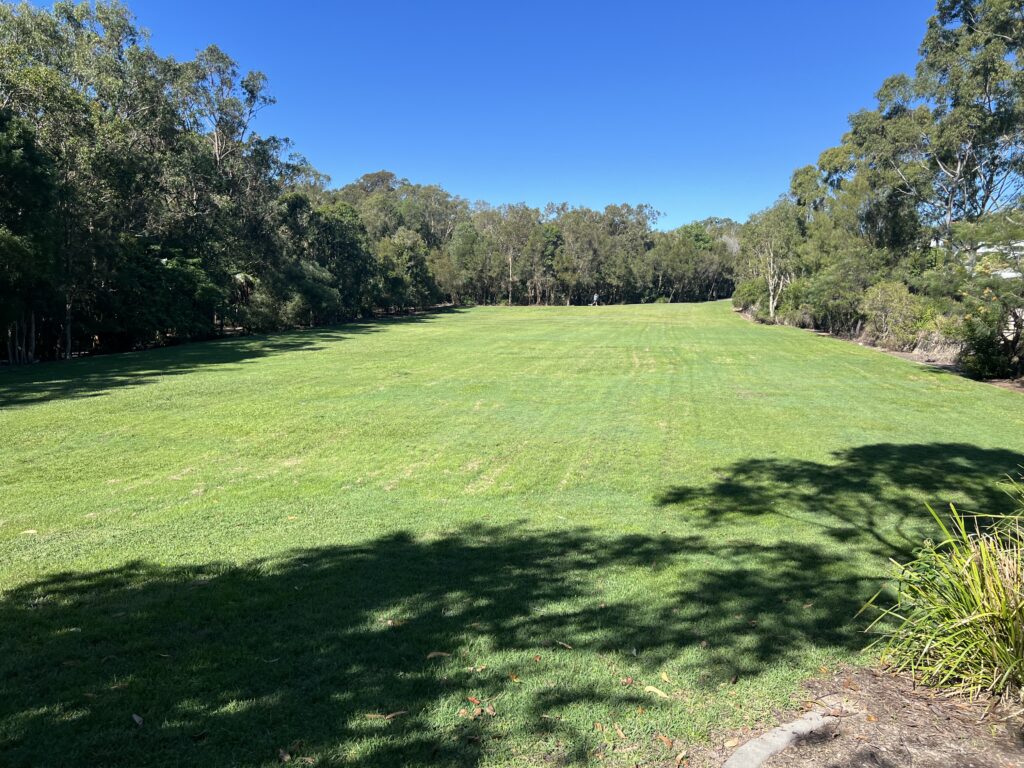 Ruff Ruff Reviews - Ivadale Family Park, Little Mountain - Large grassy area