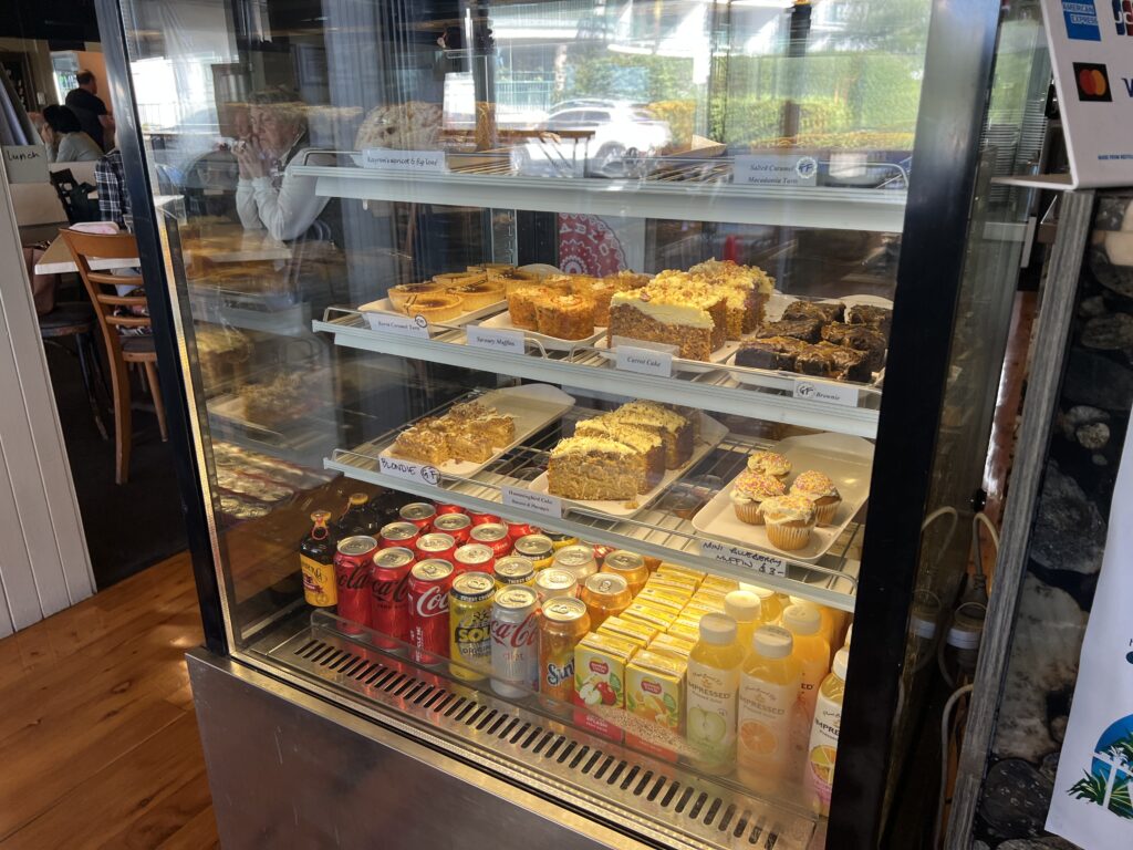 Ruff Ruff Reviews - Sunny's At Moffats, Moffats Beach, Caloundra - Food Cabinet