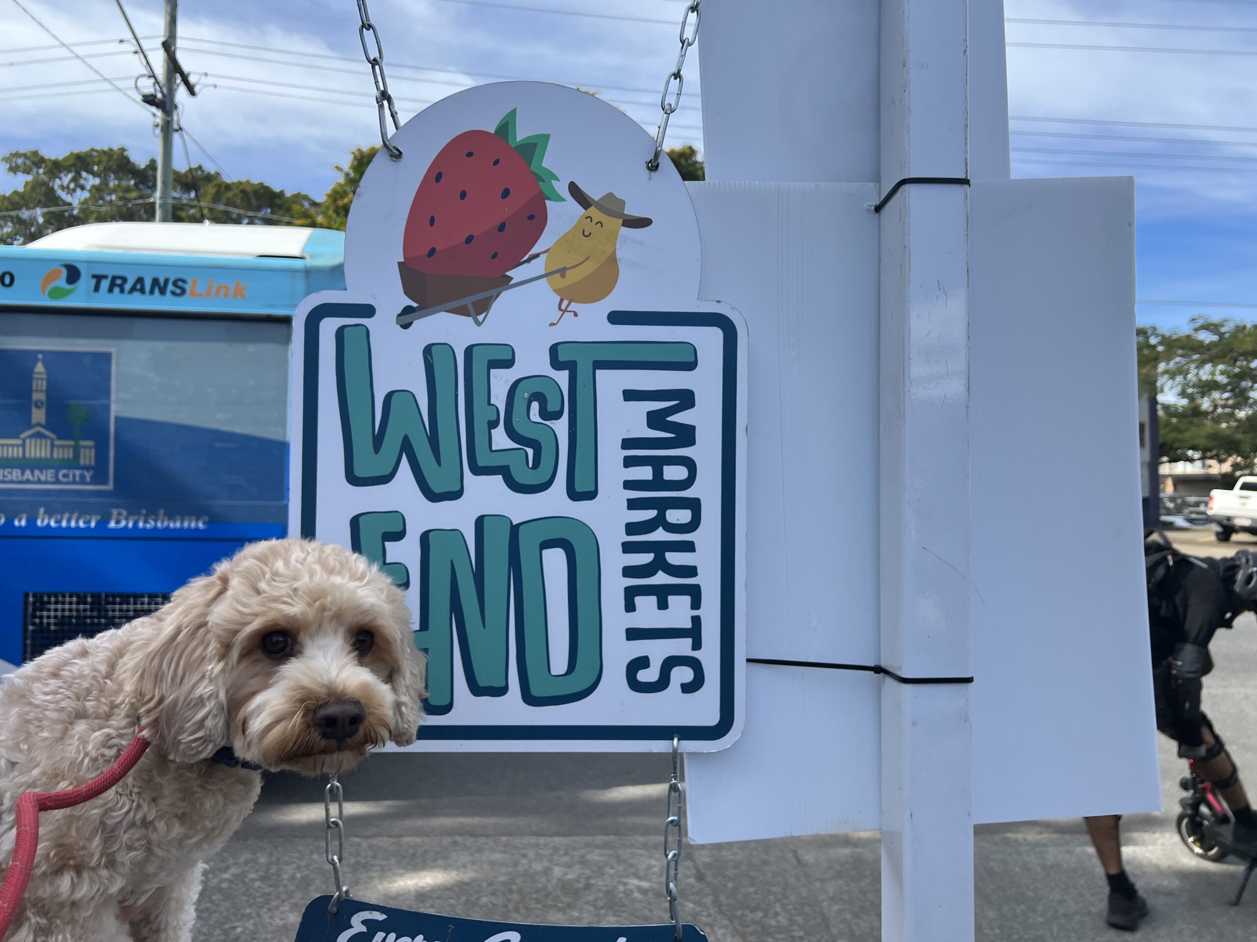 Ruff Ruff Reviews - West End Markets, West End, Brisbane - Ralph next to sign
