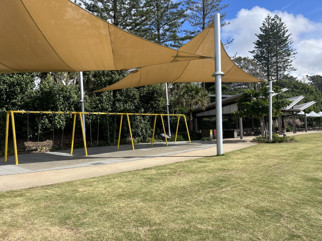 Ruff Ruff Reviews - Mooloolaba Foreshore Coastal Walk, Mooloolaba, Sunshine Coast - Parks