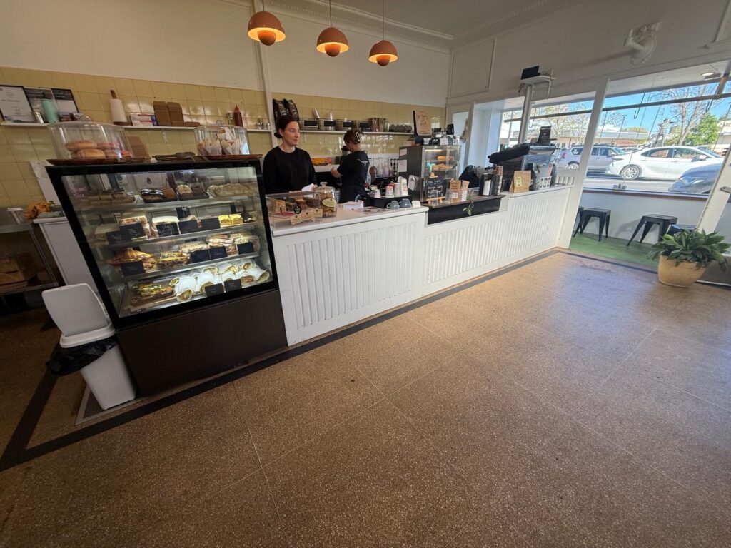 Ruff Ruff Reviews - Koda Cafe, Gilgandra, New South Wales - Cafe